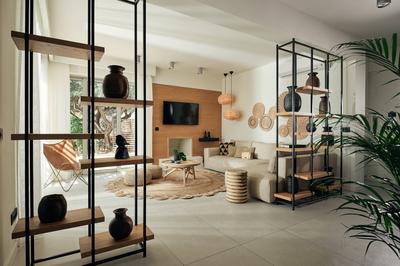Private, 2 Bedroom Residence