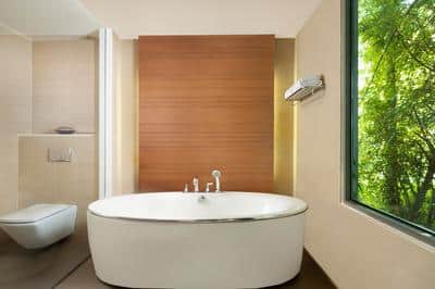 Oceanfront View, 1 Bedroom Larger Villa