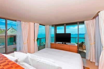 Luxury Suite Oceanfront View