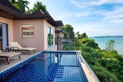 Oceanfront View, 1 Bedroom Larger Villa