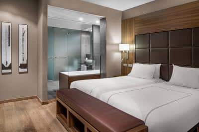 1 Bedroom Suite