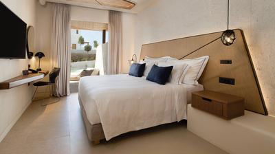Aqua Room Retreat