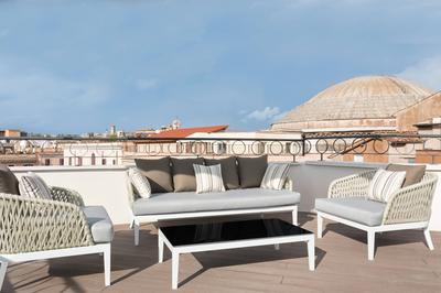 Divinity Terrace Lounge Bar