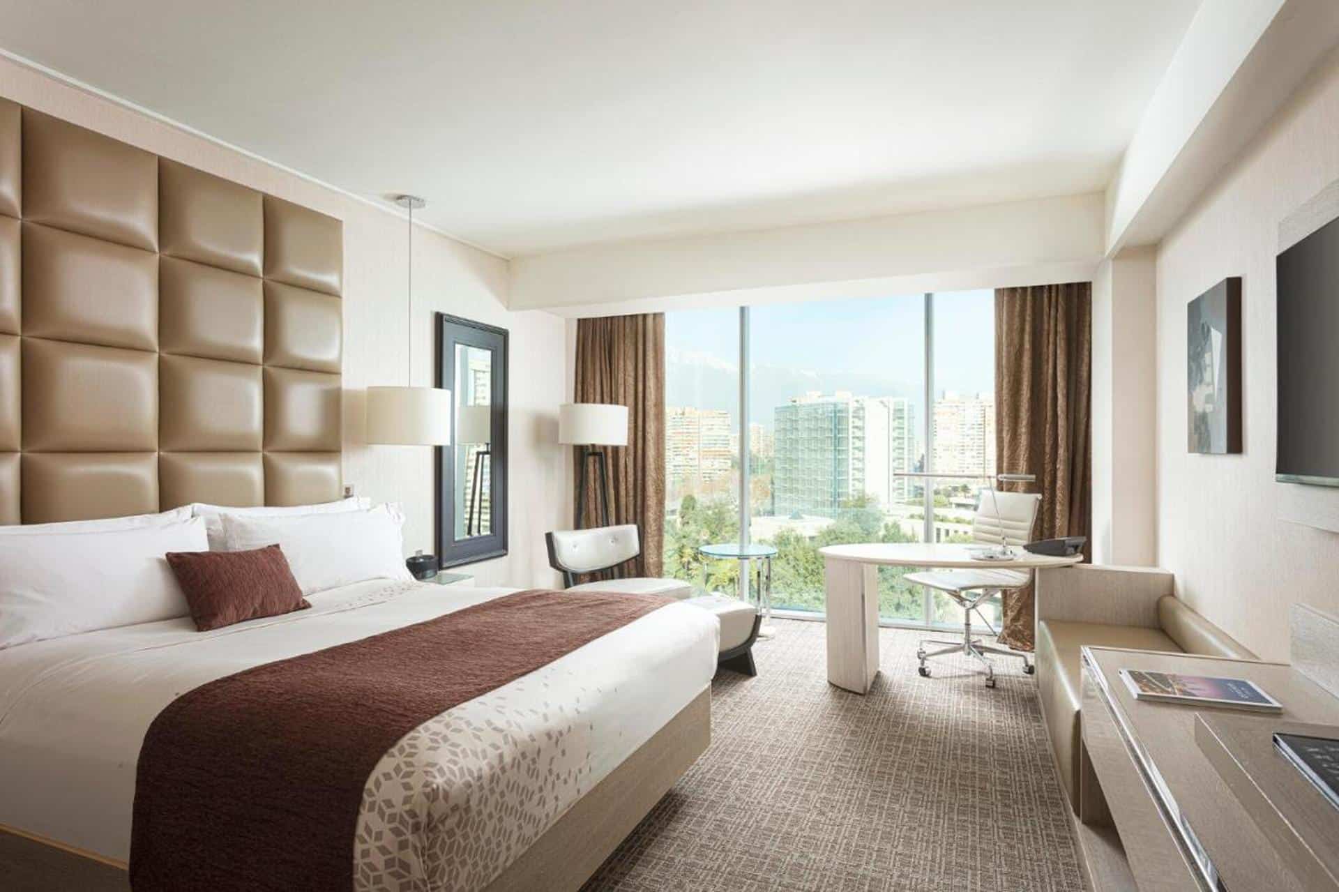 Renaissance Santiago Hotel