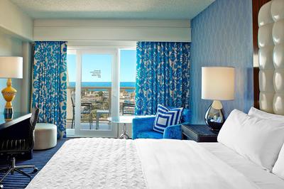 Premium, Guest Room, 1 King, Ocean View, Balcony