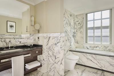 Room Bathroom