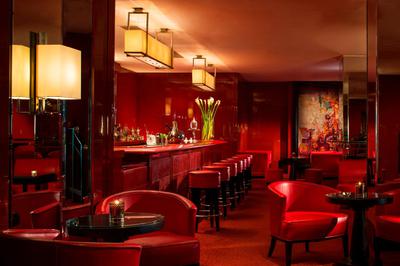 Red Bar