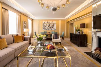 Royal Mayfair Suite