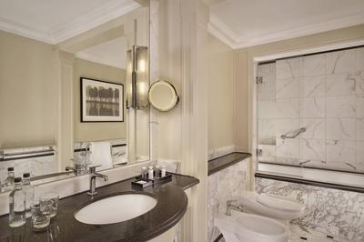 Room Bathroom