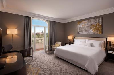 Premium View Room - King