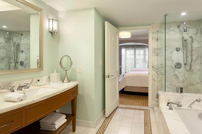 Guest room amenity