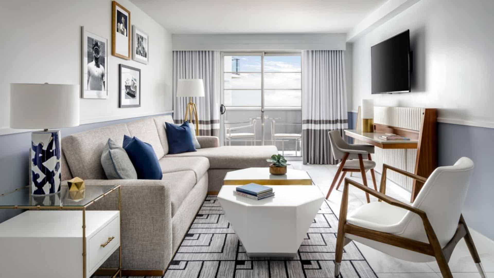 1 Bedroom 2 Room Suite