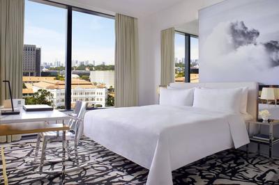 Guest Room, 1 King