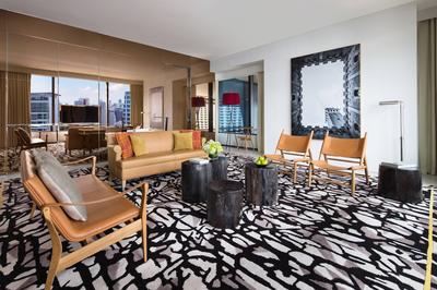 Premier Suite, Executive Lounge Access