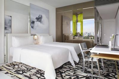 Guest Room, Twin