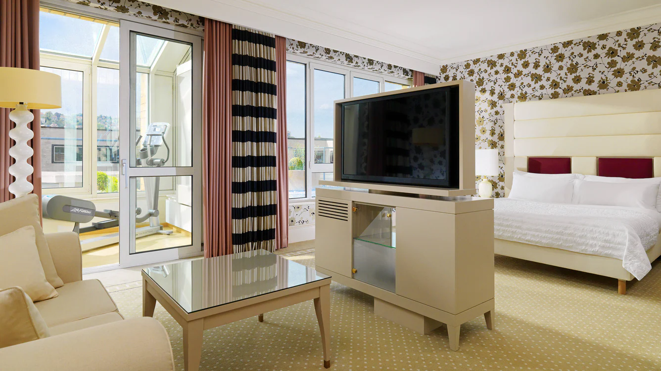 1 Bedroom Presidential Suite