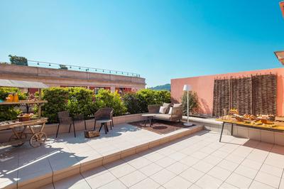 Grand Terrace Suite