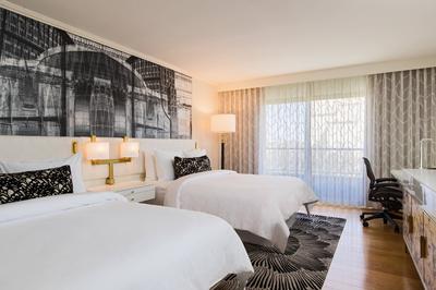 Avenue of the Arts Costa Mesa, a Tribute Portfolio Hotel image