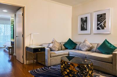 Avenue of the Arts Costa Mesa, a Tribute Portfolio Hotel image