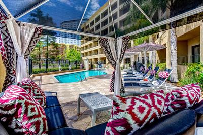 Avenue of the Arts Costa Mesa, a Tribute Portfolio Hotel image