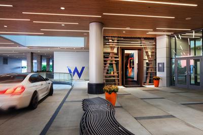 W Bellevue image