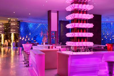 W Lounge