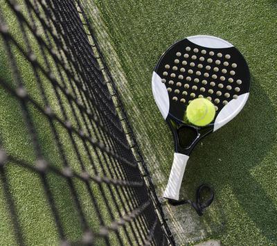Paddle Court Tennis