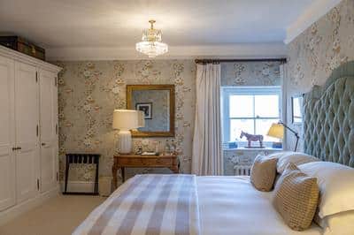 The House - Deluxe Room