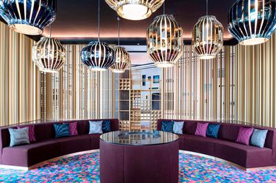 W Lounge