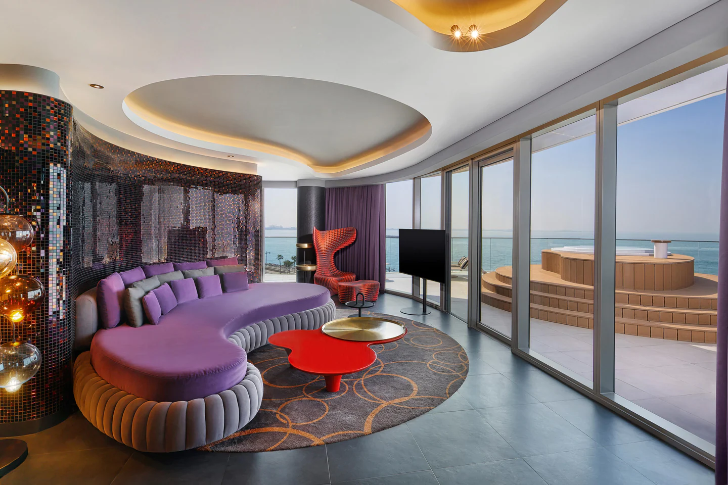 Marvelous Jacuzzi Suite