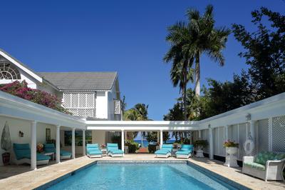 Pool Suite