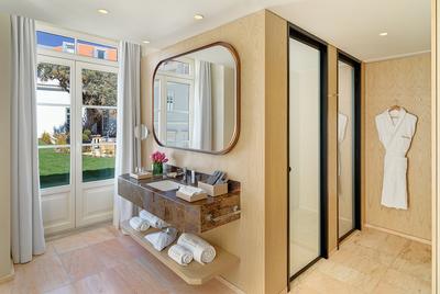 Grand Deluxe Garden Room