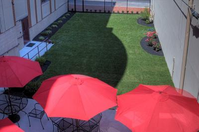 Hotel Warner image