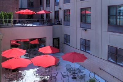 Hotel Warner image
