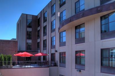 Hotel Warner image