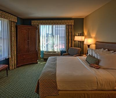 Hotel Warner image