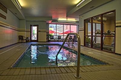 Hotel Warner image