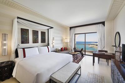Prestige, Guest Room
