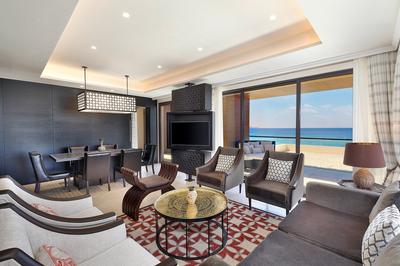 Penthouse Villa Suite Living Room