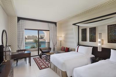 Guest Room, Two Twin Beds