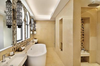 Presidential Suite Bathroom
