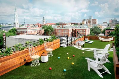 Rooftop Lawn
