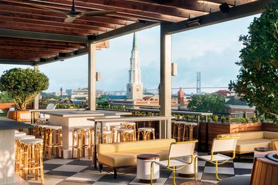 Peregrin Rooftop Bar