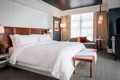Grand Deluxe Room