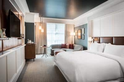 Grand Superior Room