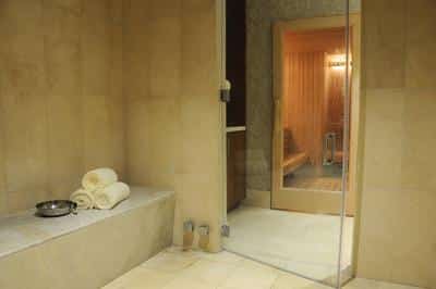 The Spa - Steam & Sauna