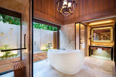 Garden Villa with Pool