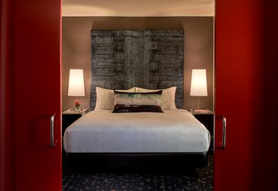 Guest room