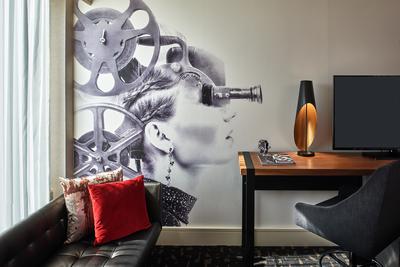 Guest room