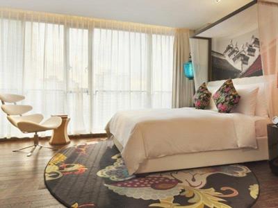 Hotel Indigo Shanghai on The Bund image